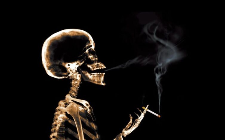тютюнопушенето като причина за болки в гърба в областта на лопатките